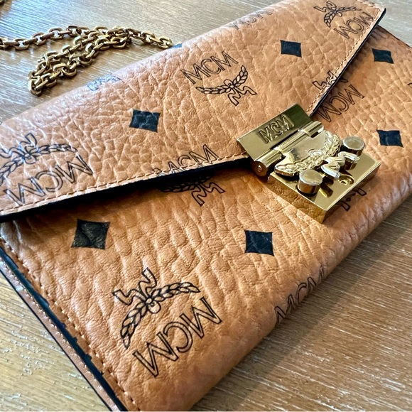 MCM | Tracy Wallet on Chain in Visetos - Picture 14 of 15